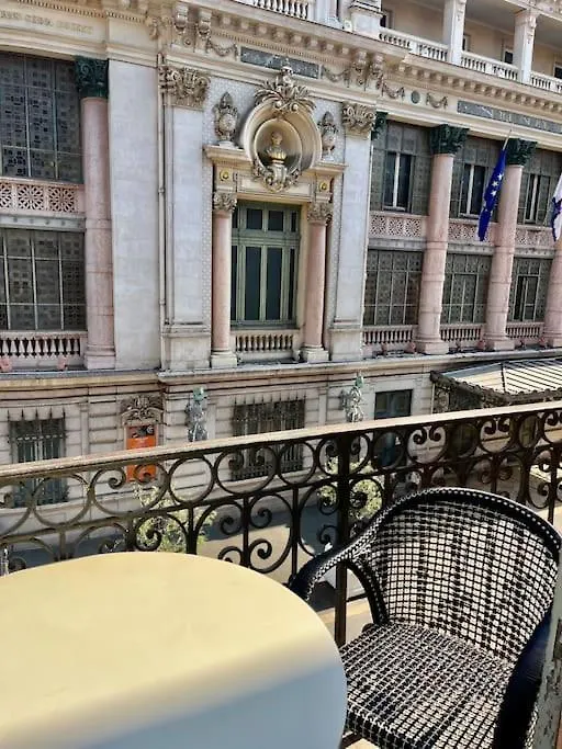 Vera Nizza Frankrijk